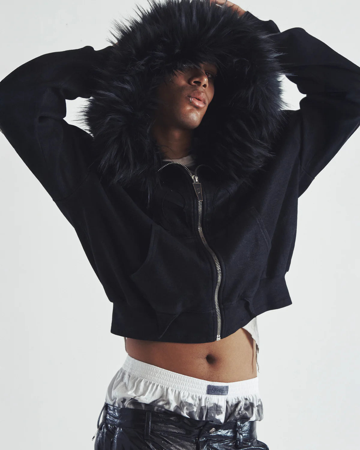 Molar Fur Zip-UP BLACK