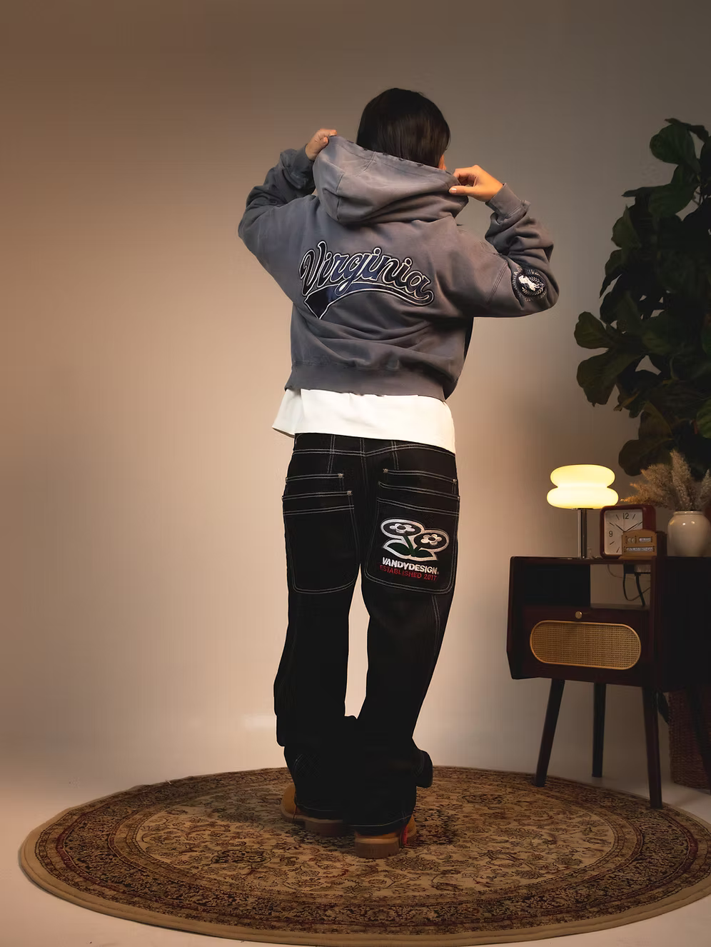 VA Script Zip-Up Hoodie NAVY
