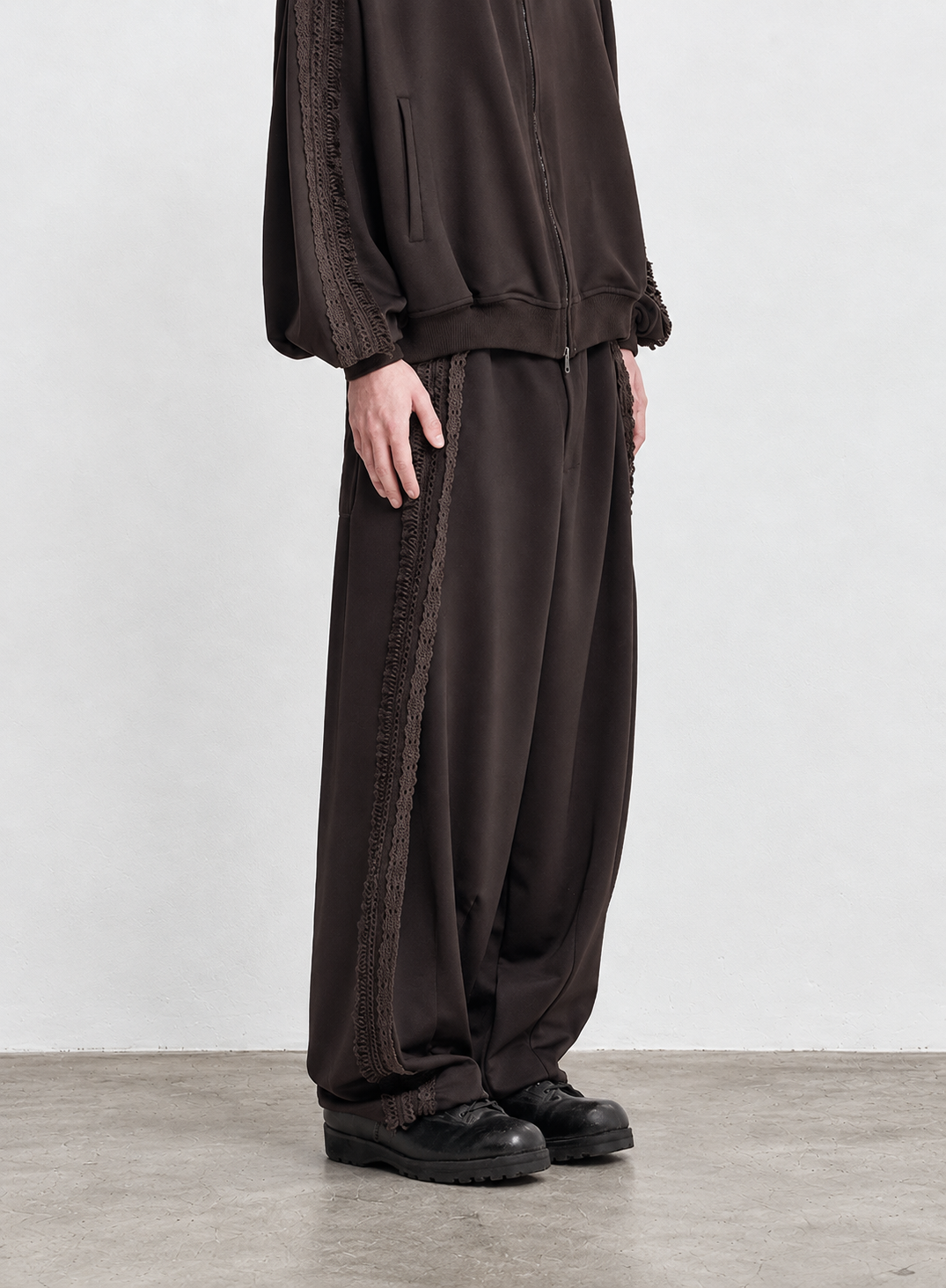 Multi Lace Trim One Tuck Track Pants DARK BROWN
