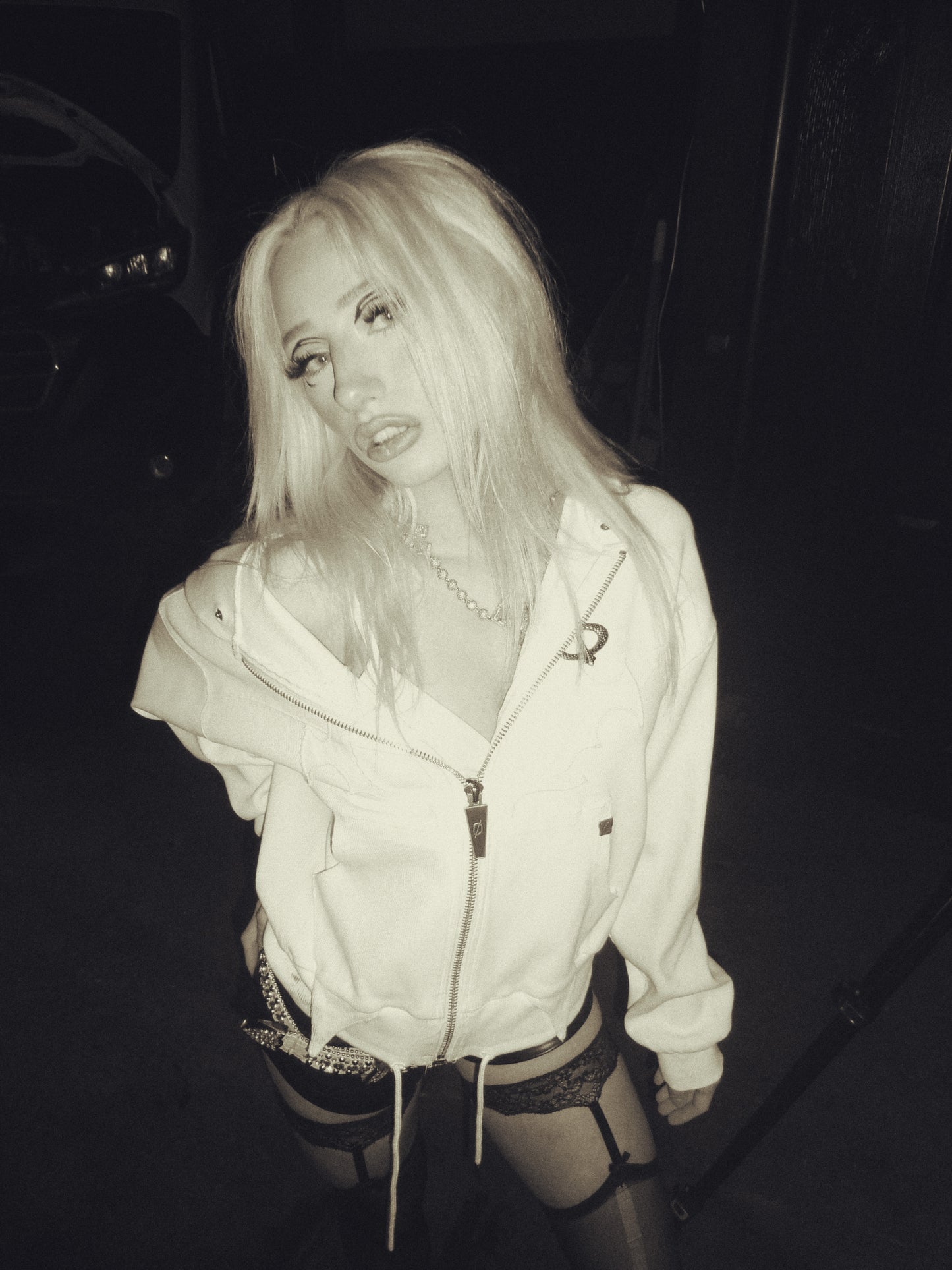 Molar Fur Zip-UP WHITE