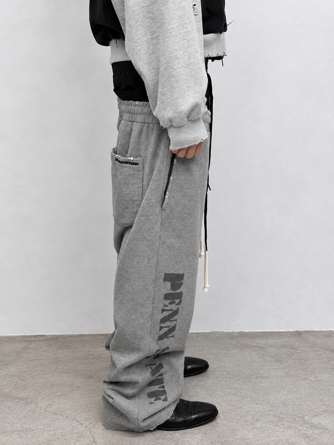 Retro 3 Layered Sweat Pants GREY