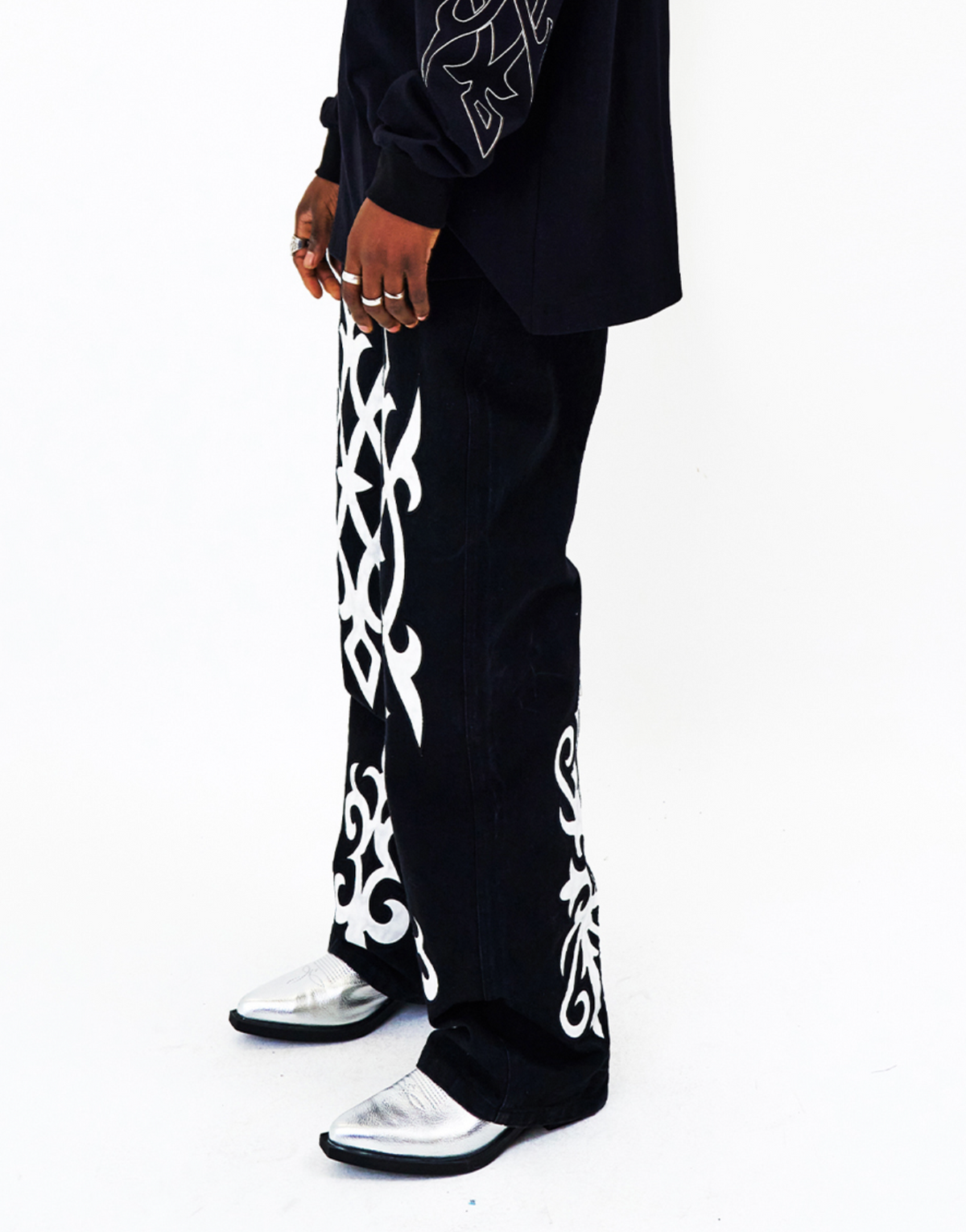 Dark Tribal Party Denim BLK/WHT