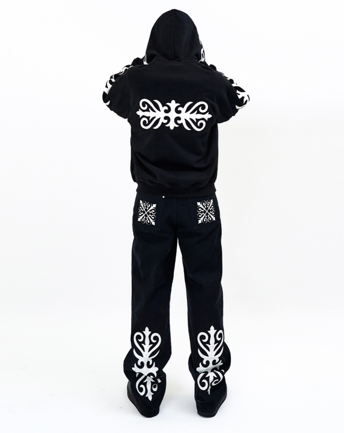 Dark Tribal Party Denim BLK/WHT