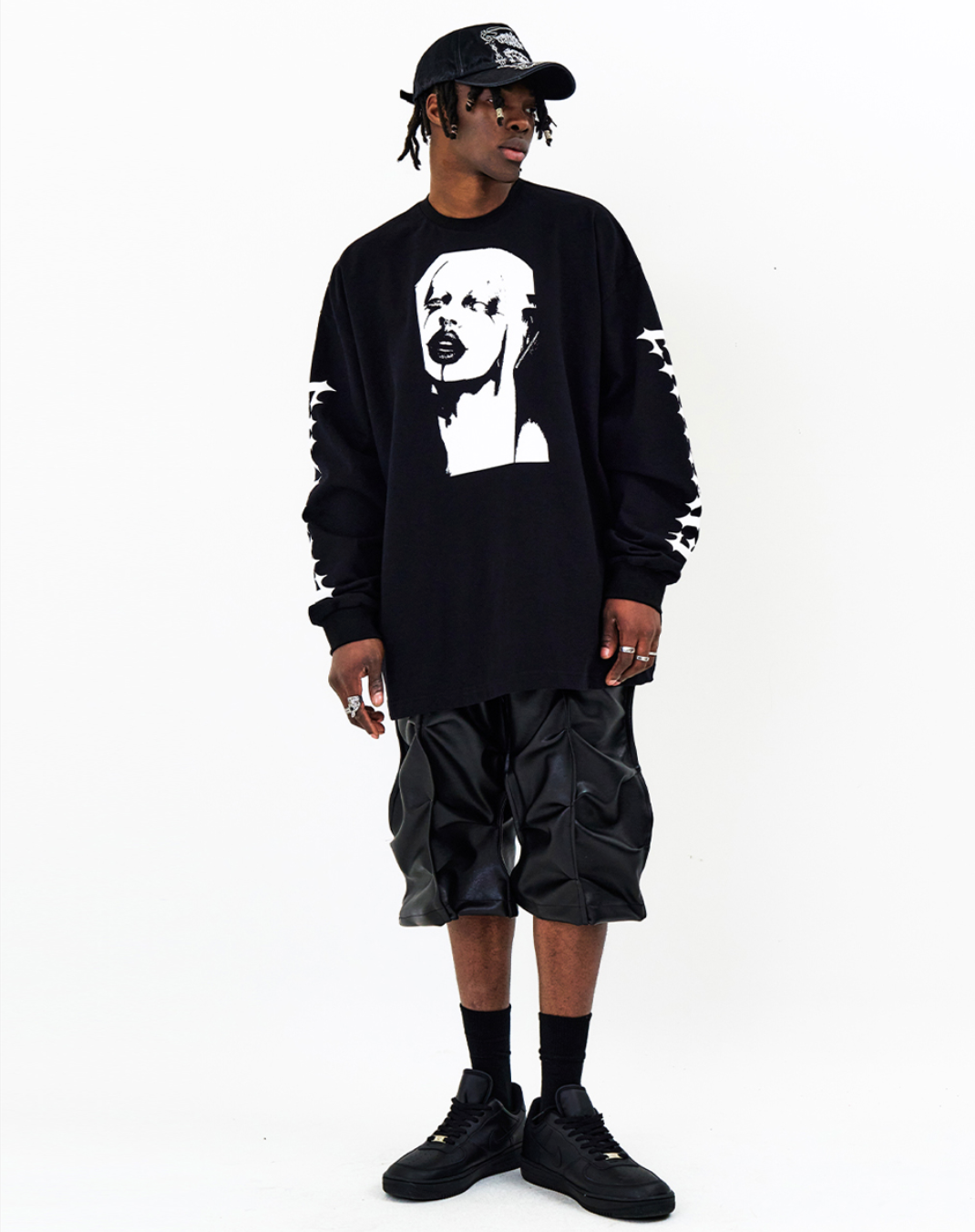 Face Long Sleeve Tee BLACK