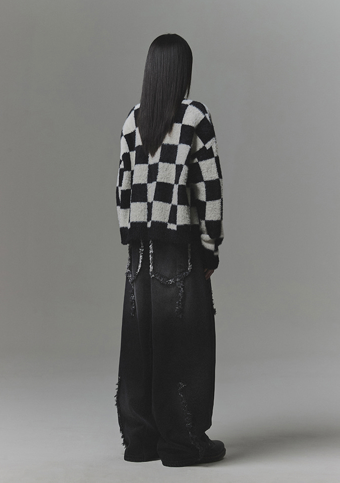 Multi Cut Off Curved Denim Pants BLACK