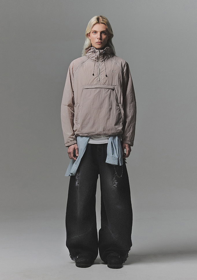 Multi Cut Off Curved Denim Pants BLACK