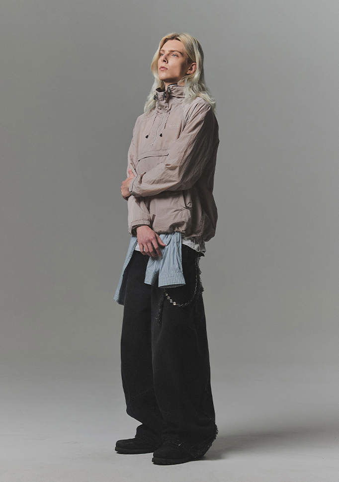 Multi Cut Off Curved Denim Pants BLACK