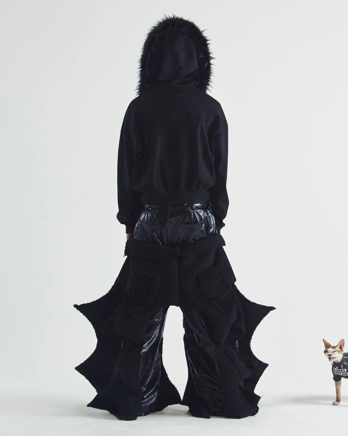 Molar Fur Zip-UP BLACK
