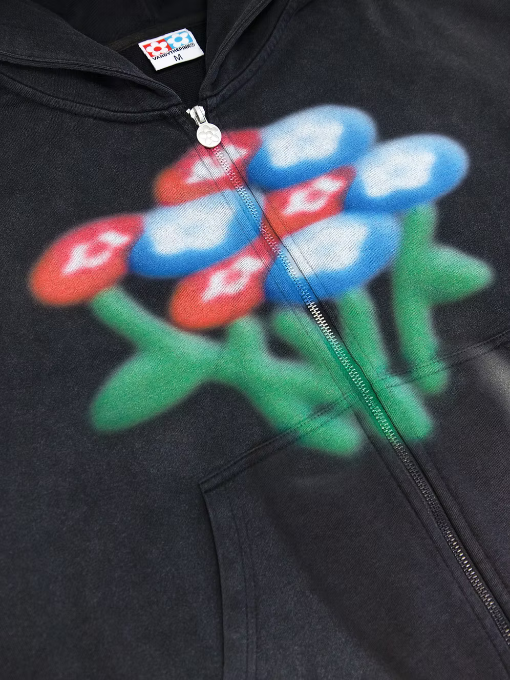Spray Flower Zip-Up Hoodie BLACK