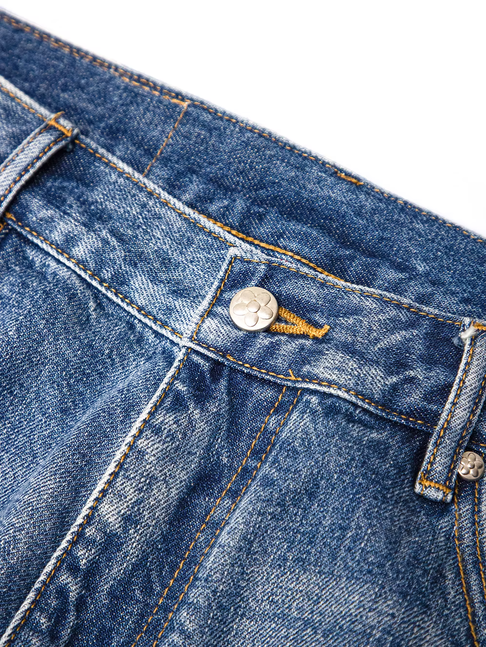 College Patch Distress Denim LIGHT BLUE