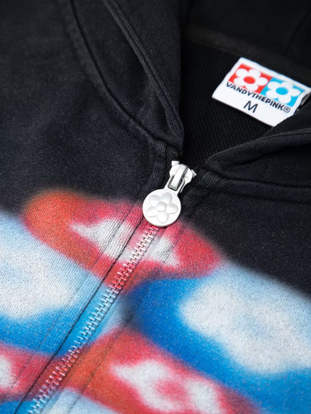 Spray Flower Zip-Up Hoodie BLACK