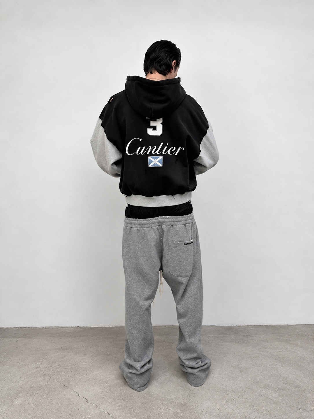 Cuntier Zip-Up Hoodie BLACK
