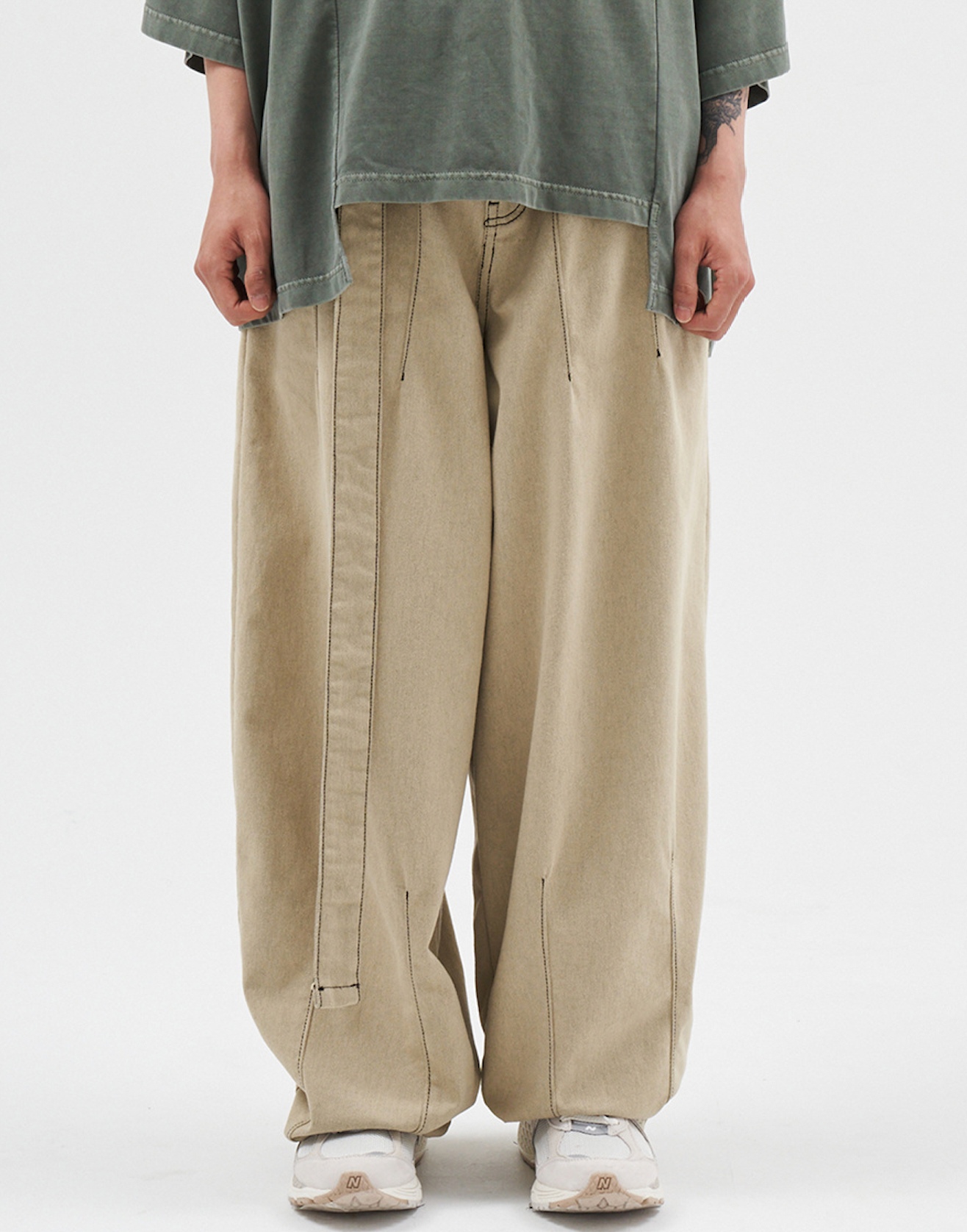 Two-Tone Twill Oversized Pants BEIGE