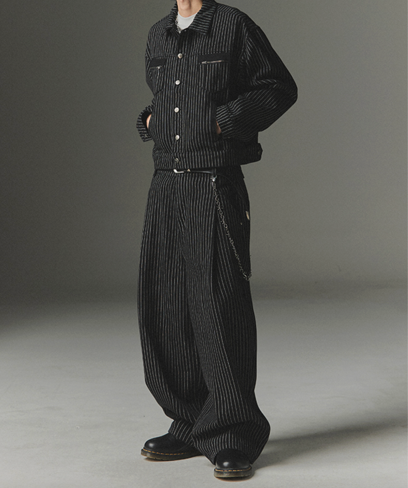 Wide Buckle Stripe Wide FIt Denim Pants BLACK