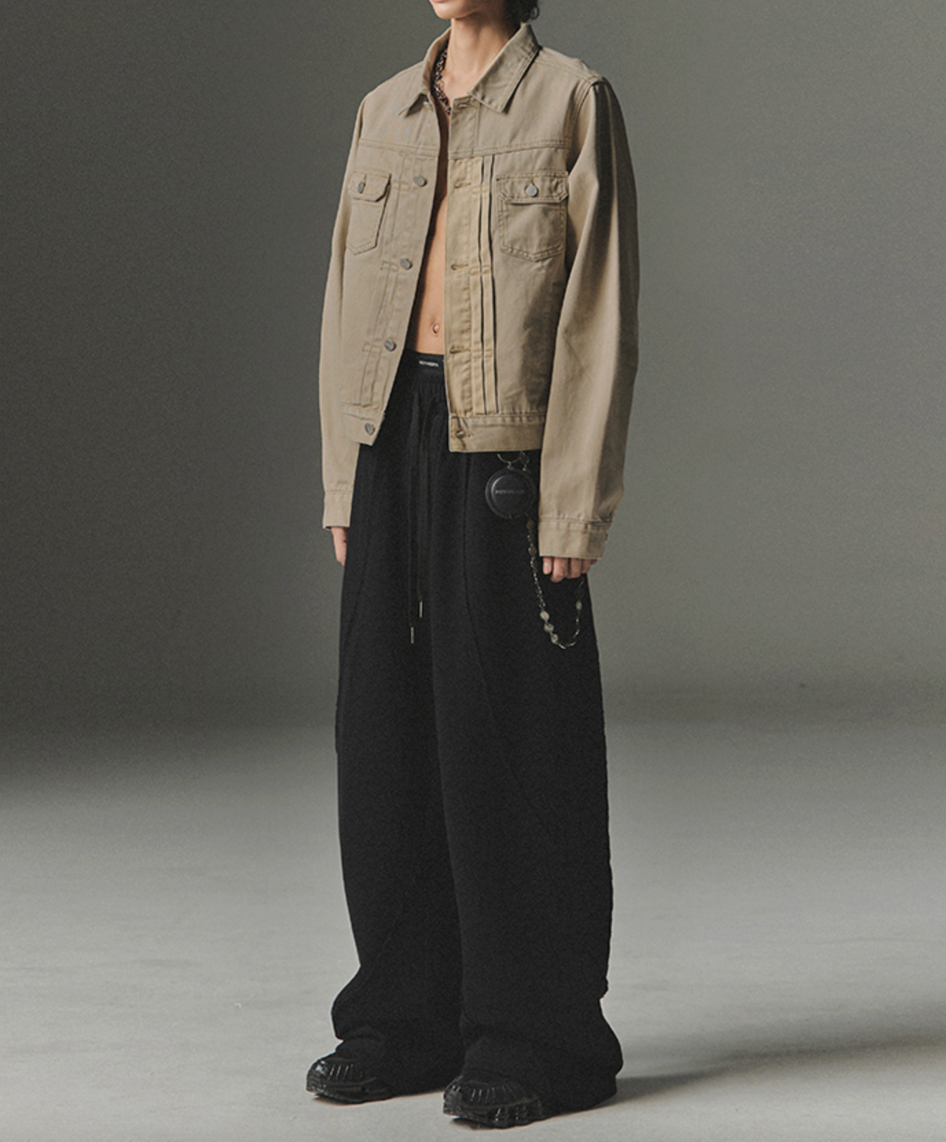 Cut Off Incision Sweat Pants BLACK