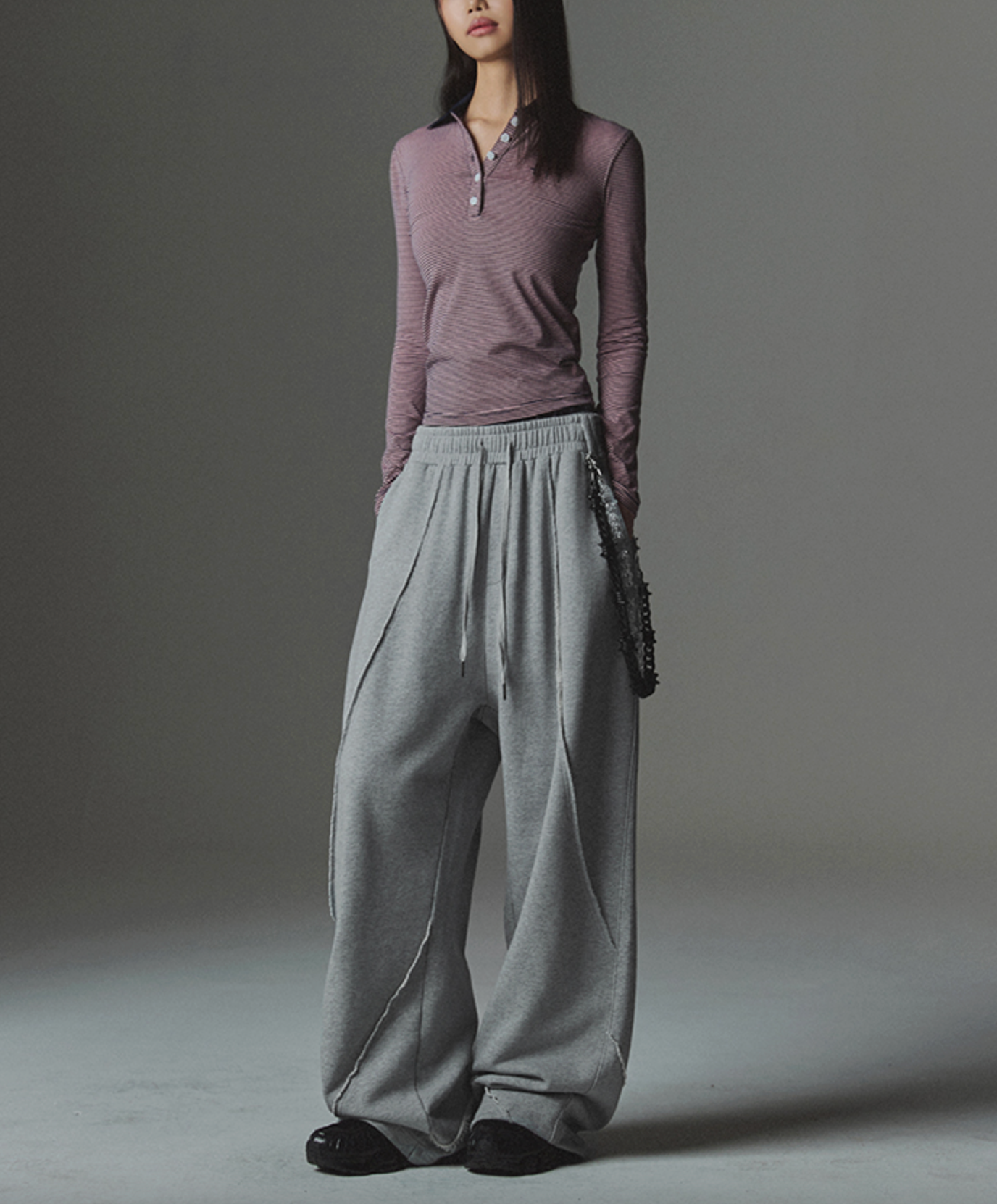 Cut Off Incision Sweat Pants GREY
