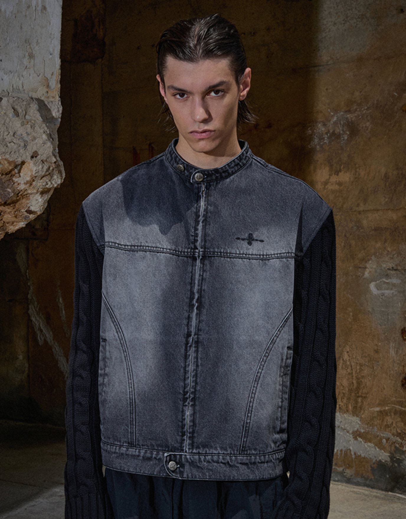 Knit Sleeve Denim Jacket BLACK