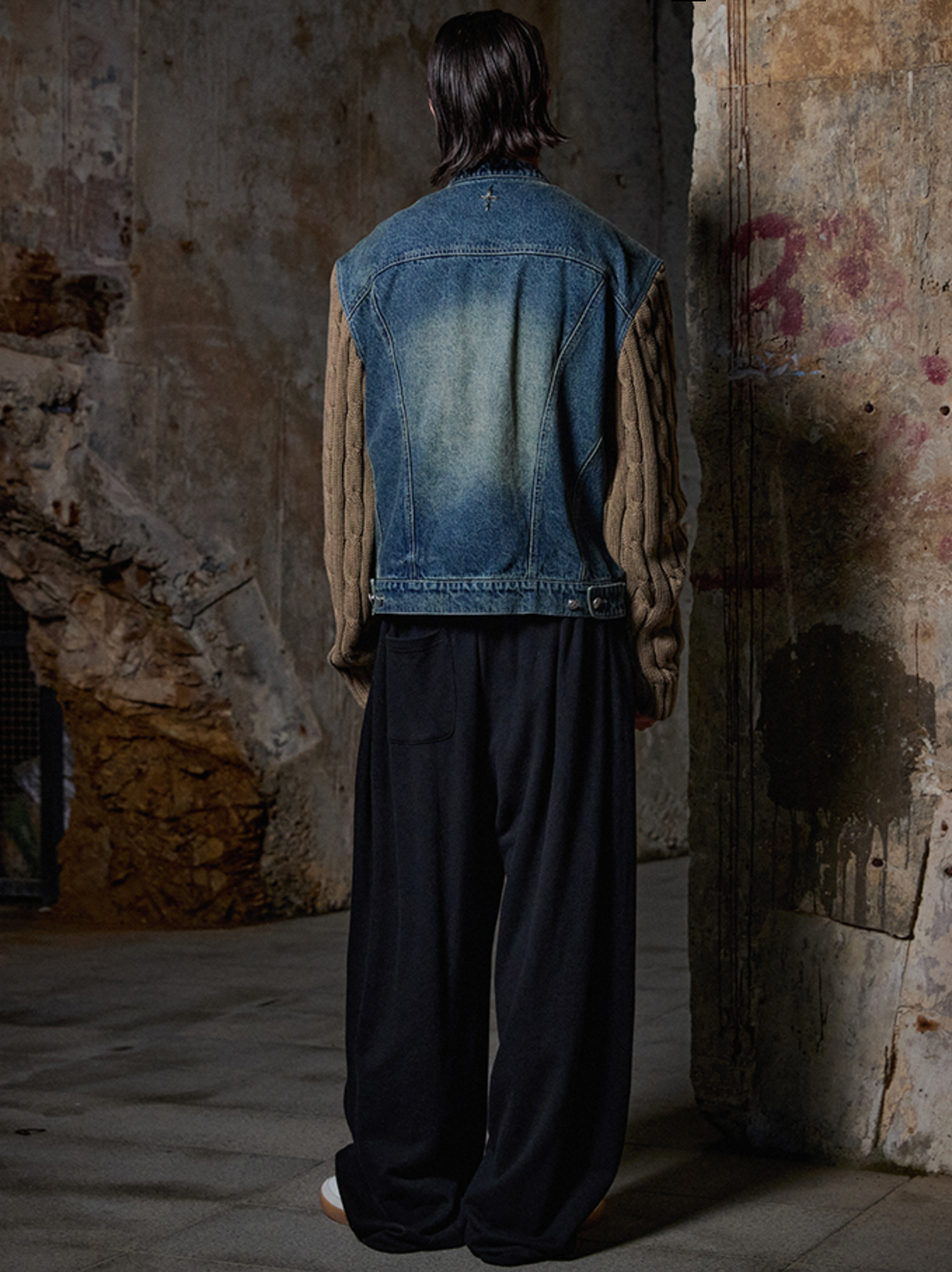 Knit Sleeve Denim Jacket DEEP BLUE