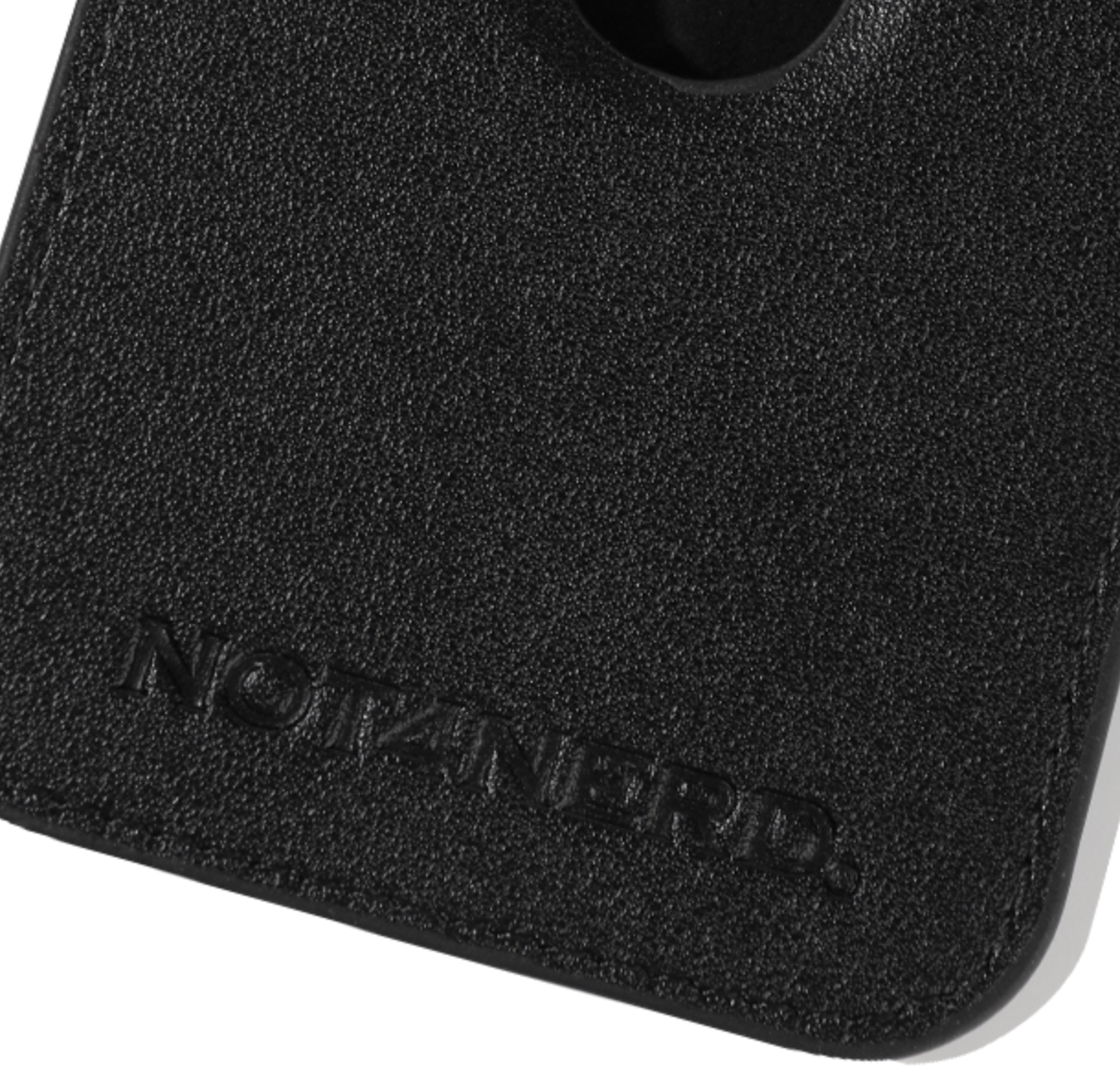 4 Symbol Pendant Magsafe Card Case BLACK