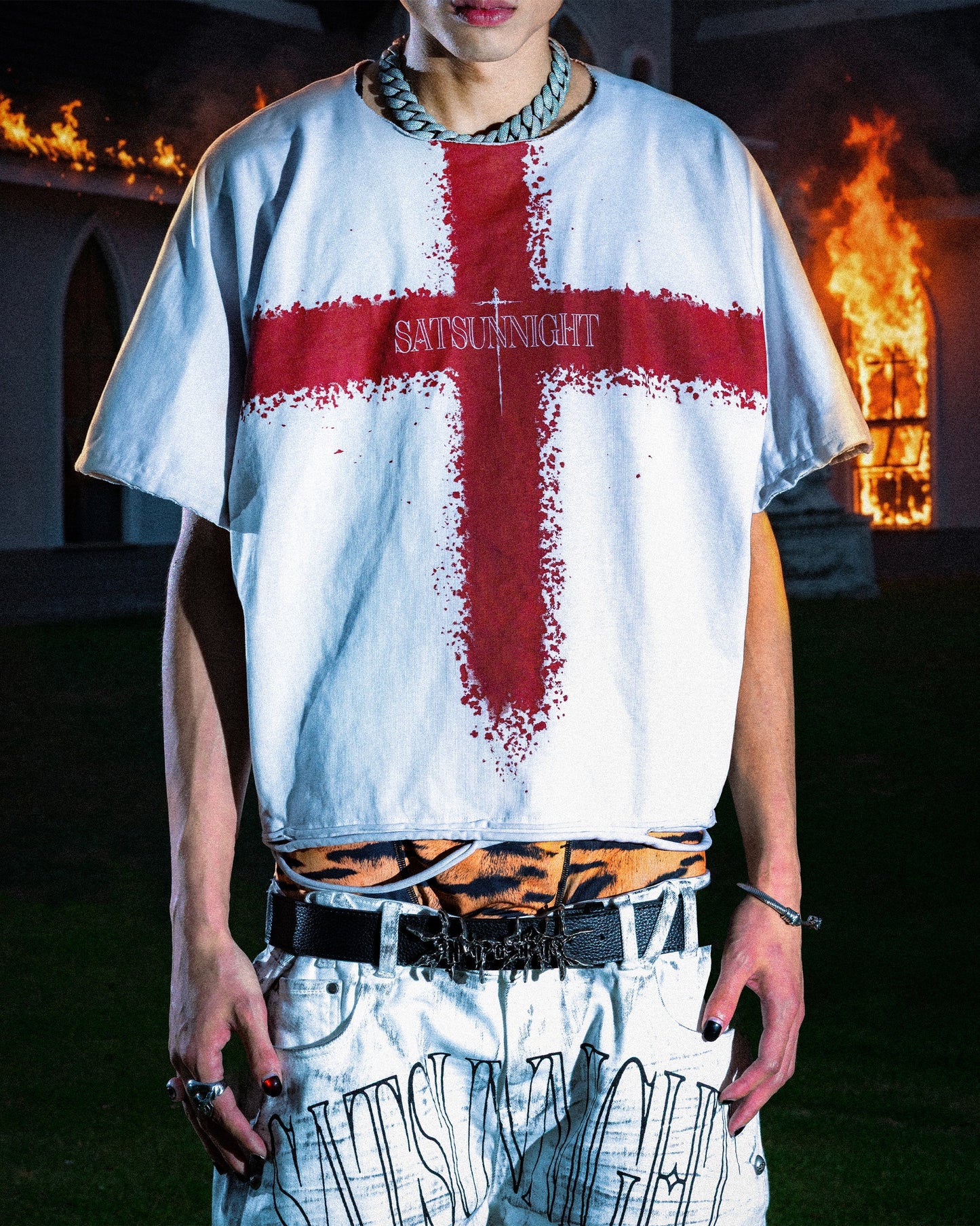 V.06 LOST PEACE CROSS BOTH SIDES T-SHIRT WHITE