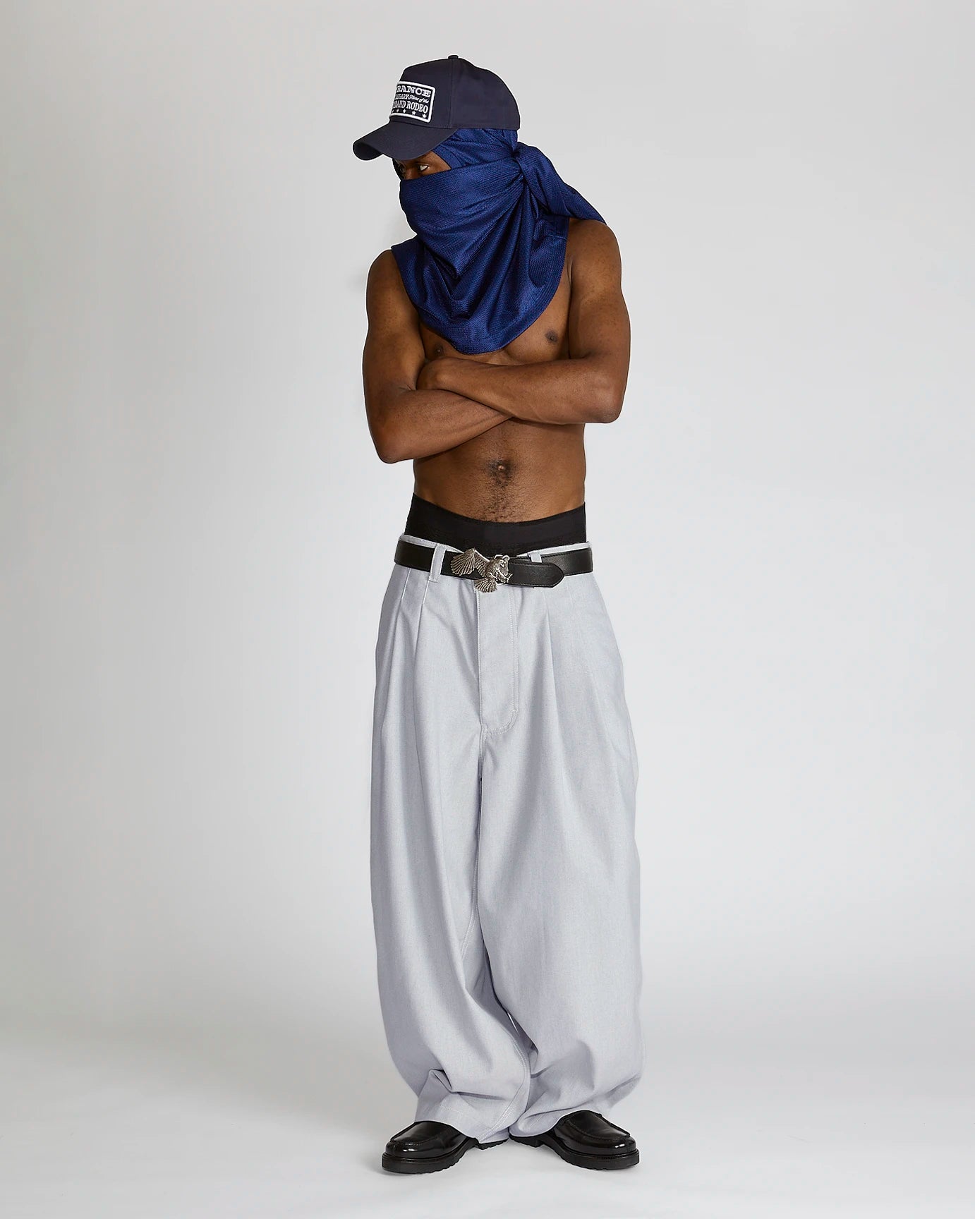 Double Pleated Denim LIGHT BLUE