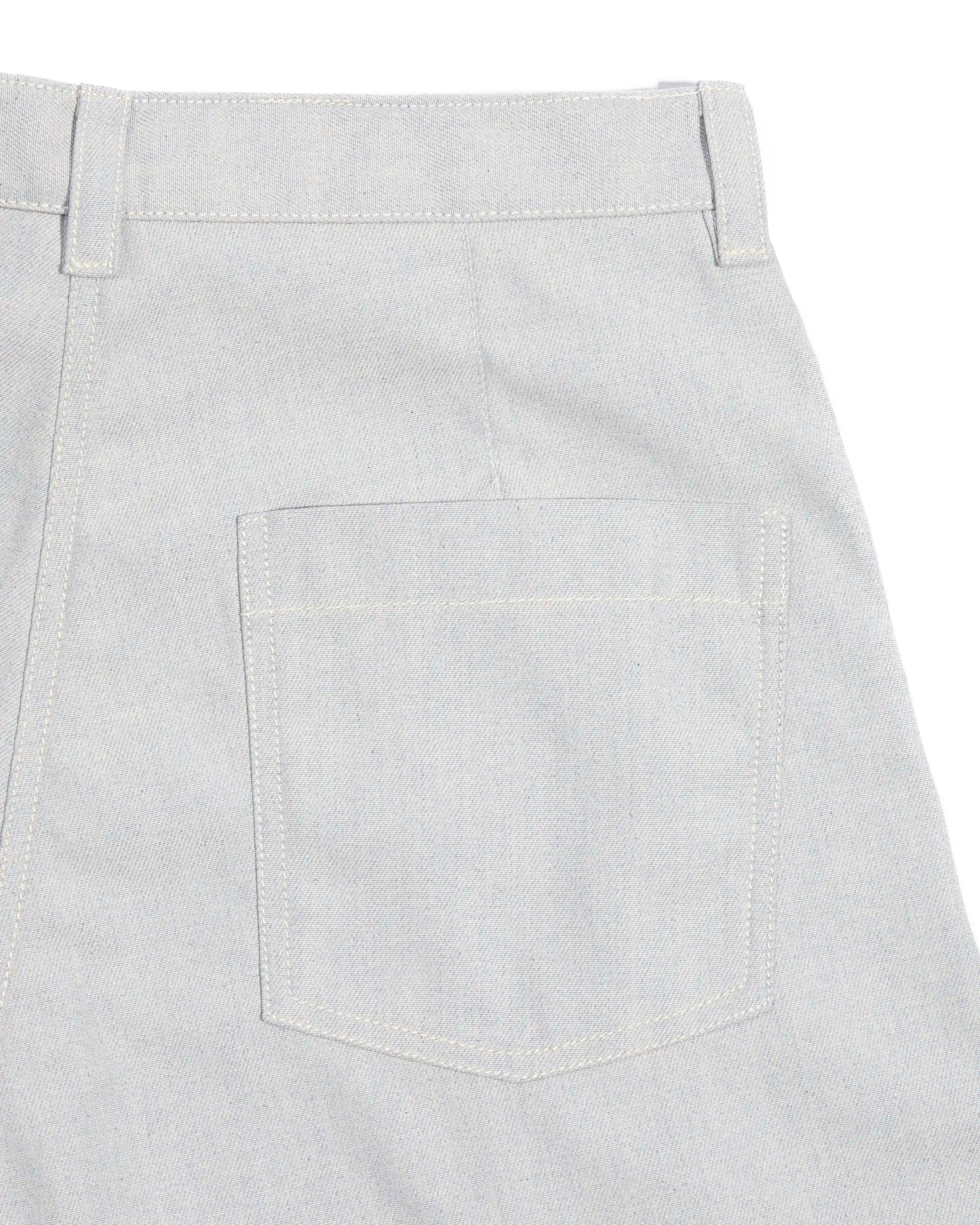 Double Pleated Denim LIGHT BLUE