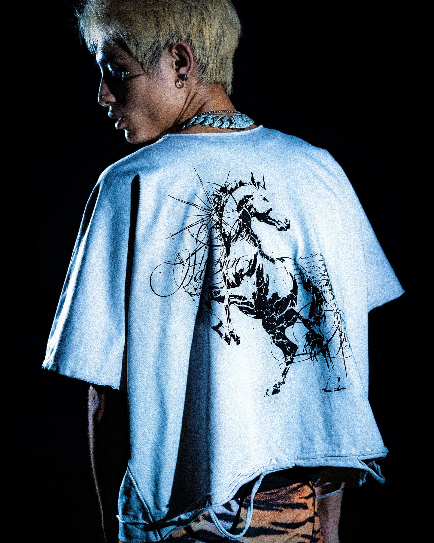 V.06 LOST HORSE BOTH SIDES T-SHIRT WHITE