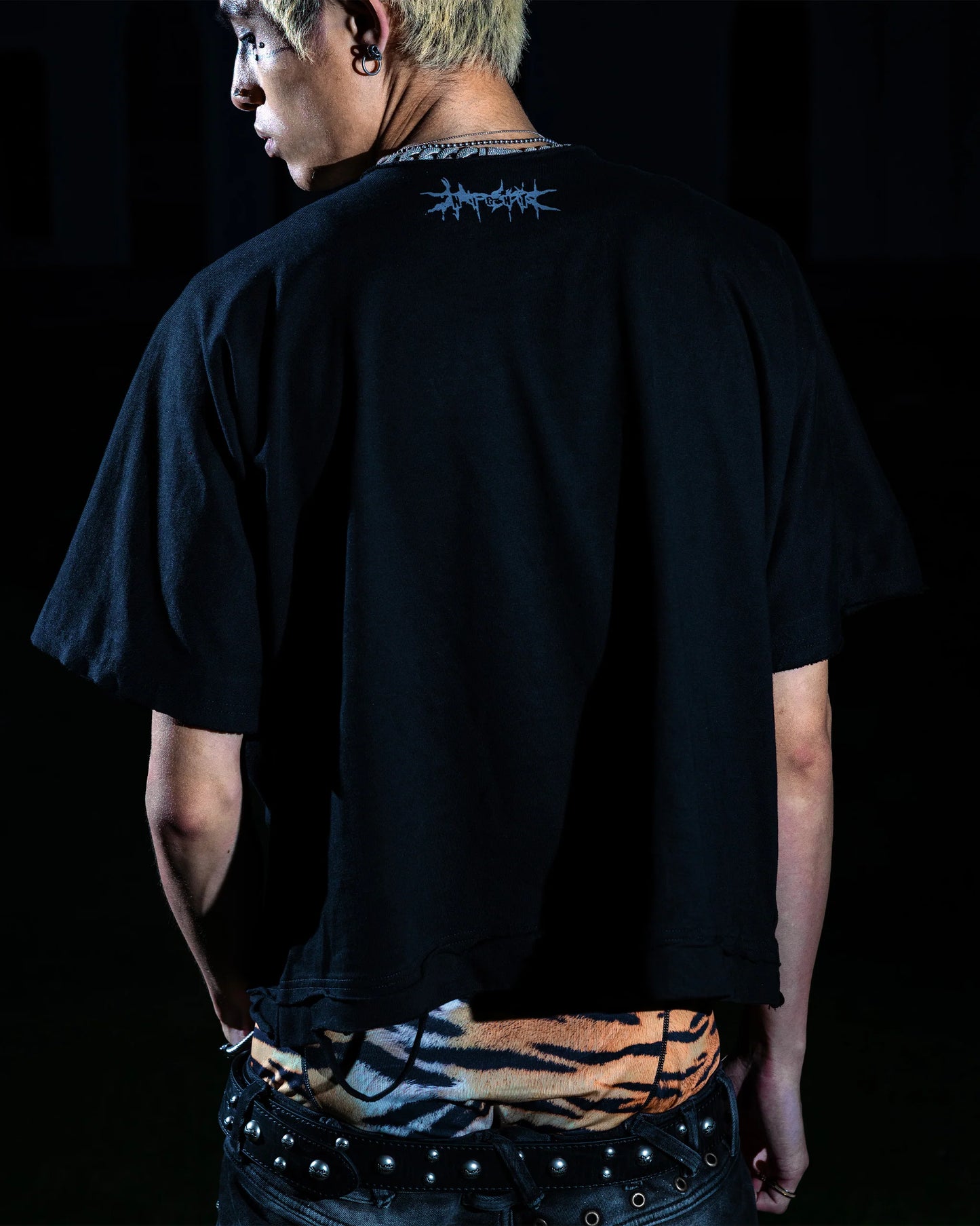 V.06 LOST PEACE CROSS BOTH SIDES T-SHIRT BLACK